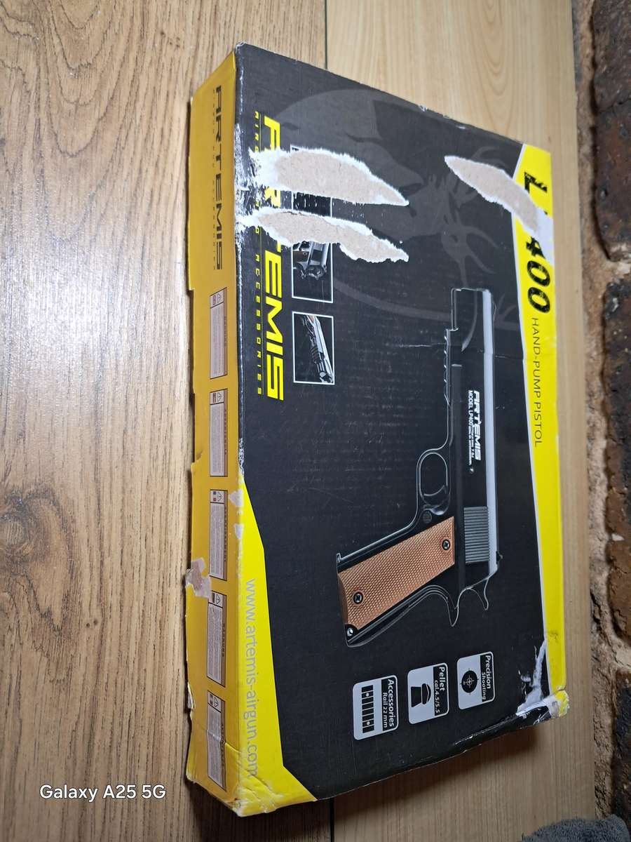 Artimes LP400 single shot 5.5mm air pistol in as new condition