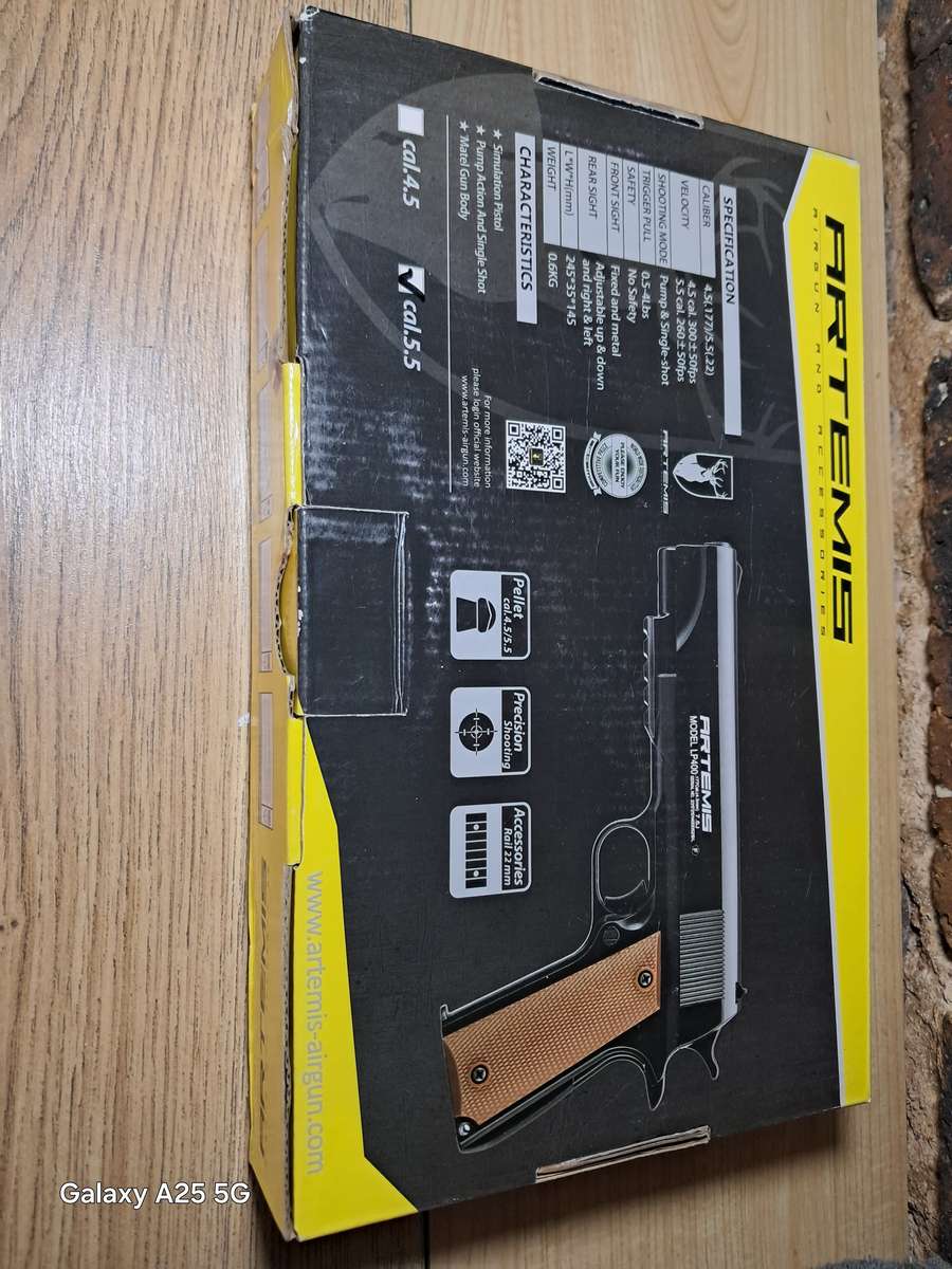 Artimes LP400 single shot 5.5mm air pistol in as new condition