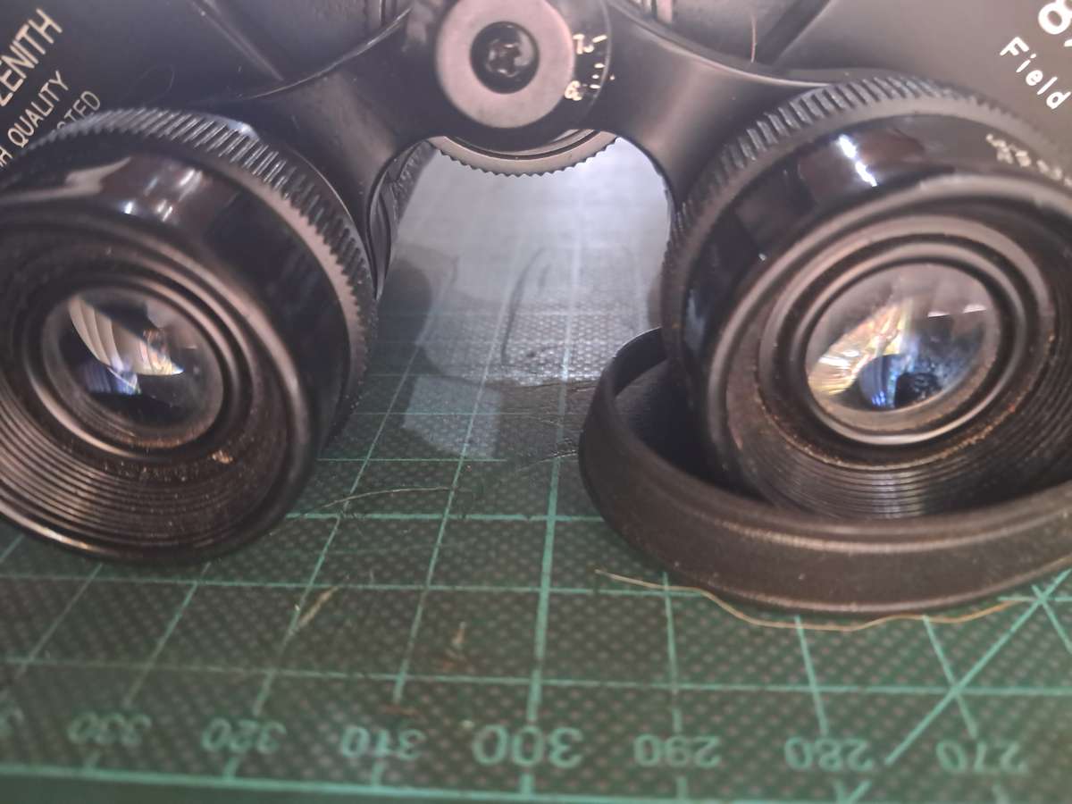 Binoculars Super Zenith 8x30 Field 7.5