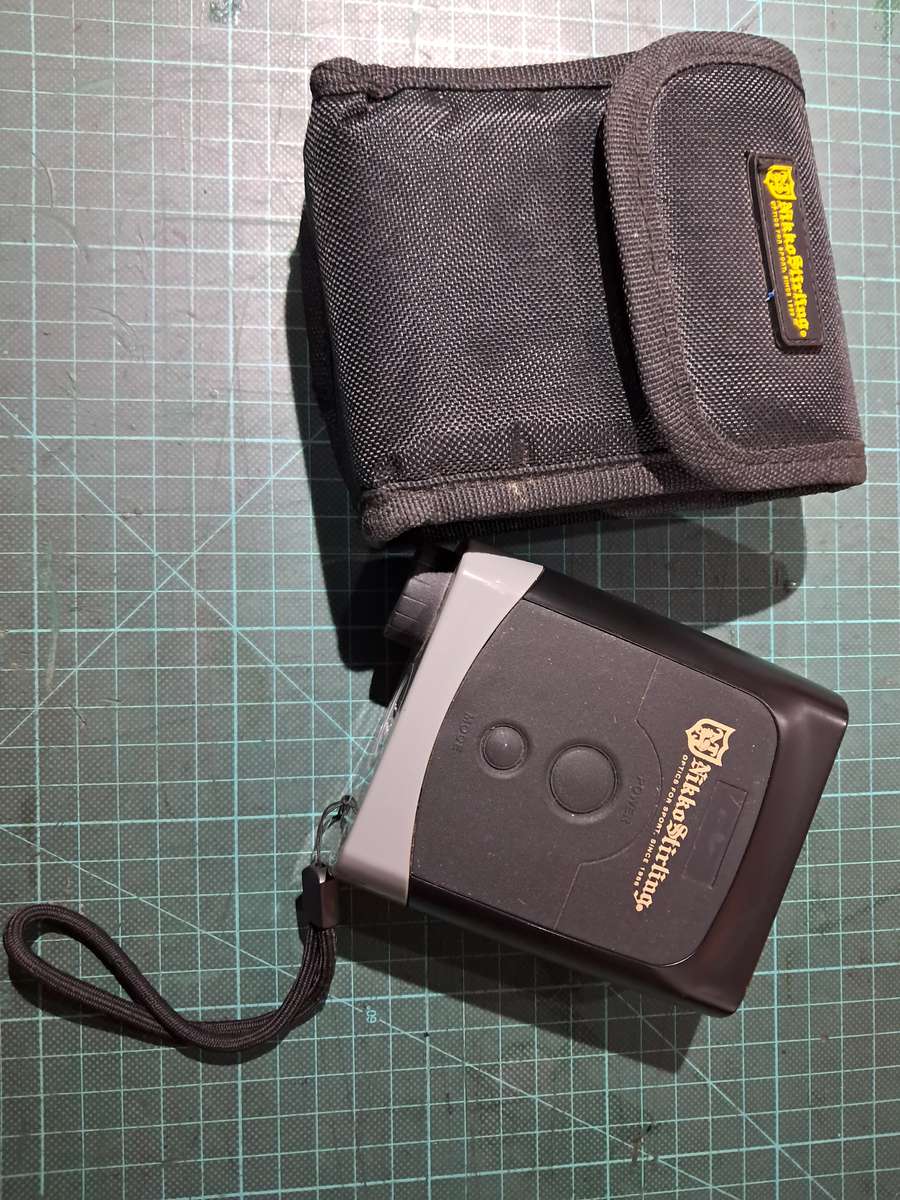 Range finder Nico Sterling