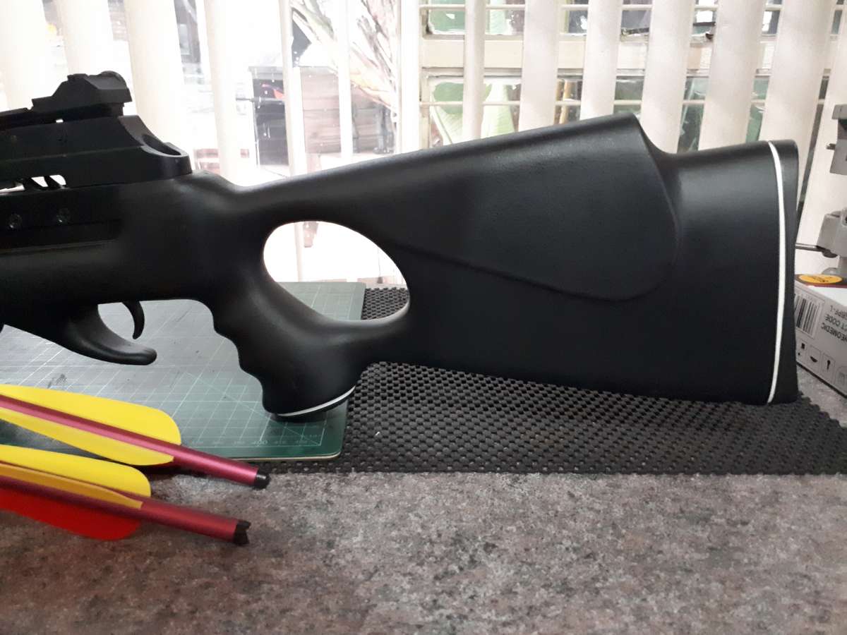 Crossbow Seawolf Guerilla 150 pound with 2 new bolts