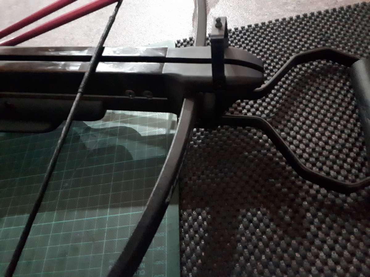 Crossbow Seawolf Guerilla 150 pound with 2 new bolts