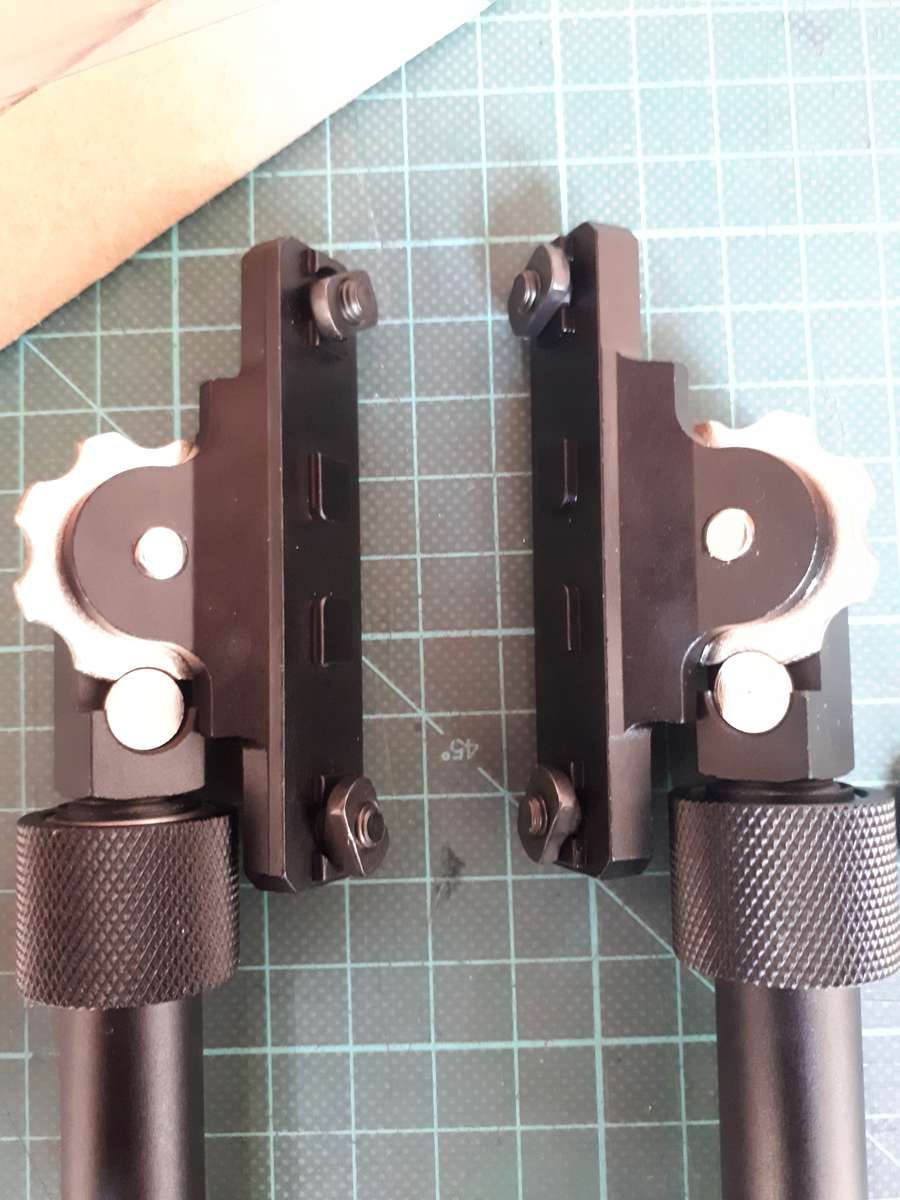 Bi pod m-lock tactical side mount Ajustable new