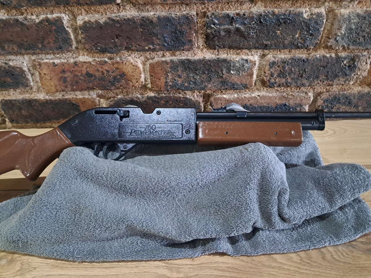 Air rifle Crosman 760 pumpmaster 4.5mm .177 cal