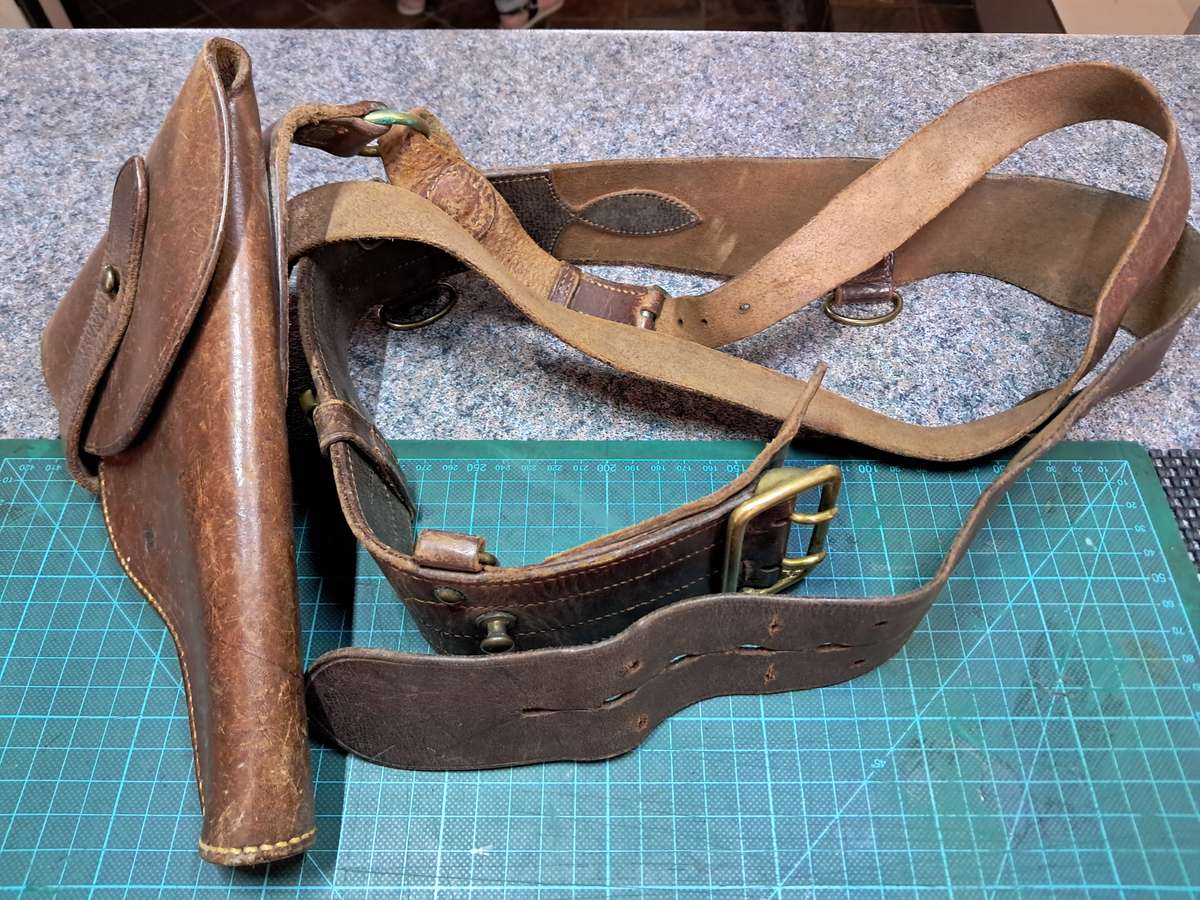 WW1 Sam Brownes UDF belt, strap and holster