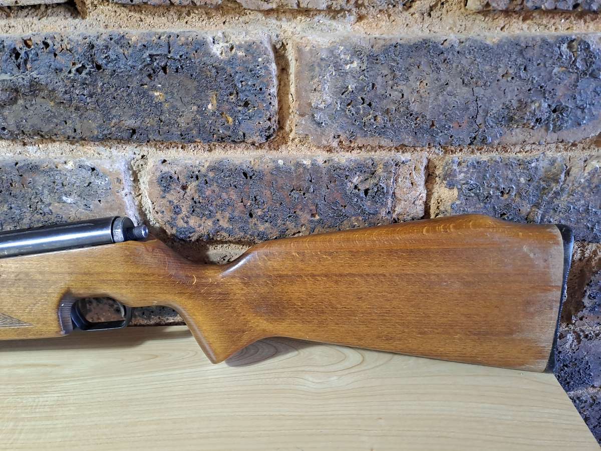 Air rifle Slavia 631 model 77 lux