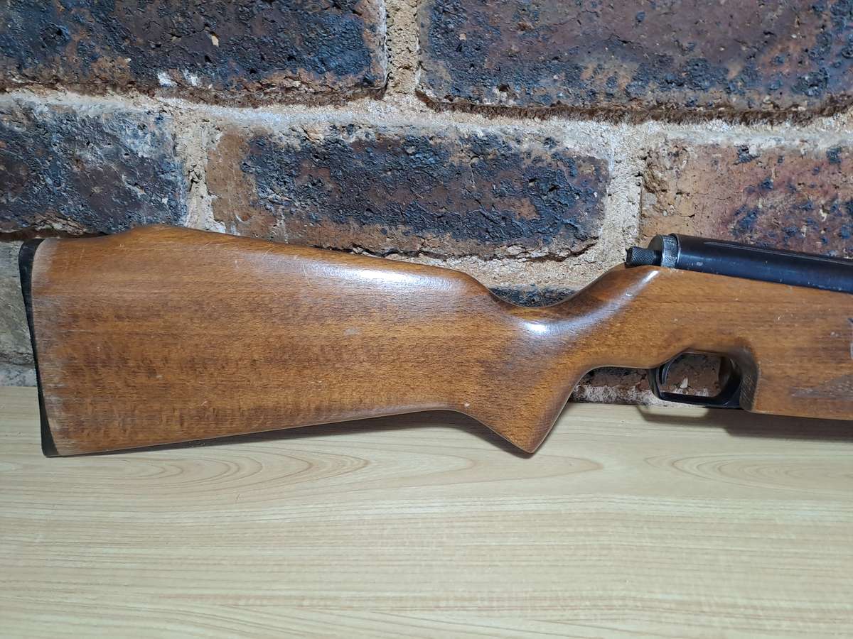 Air rifle Slavia 631 model 77 lux