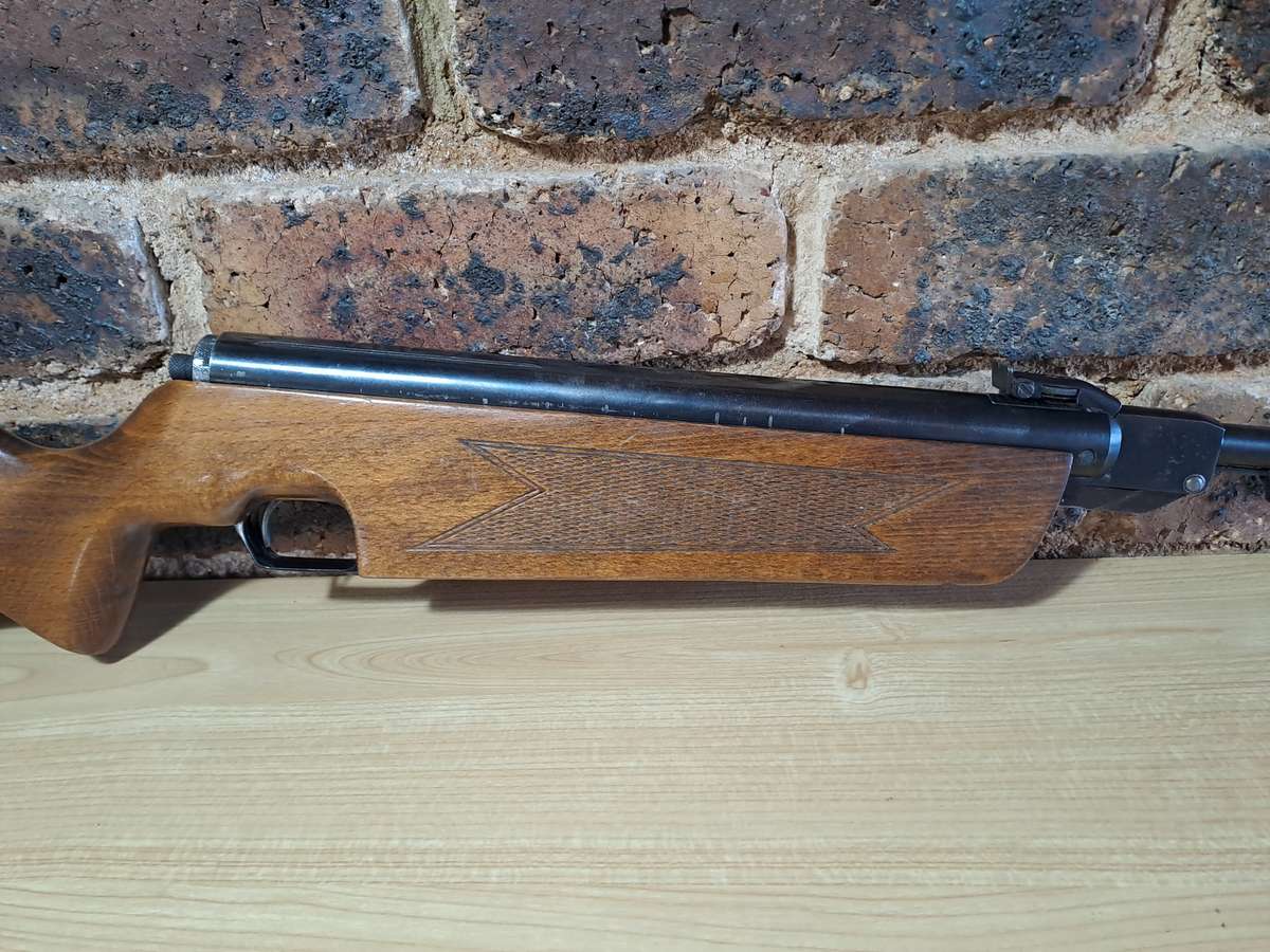 Air rifle Slavia 631 model 77 lux