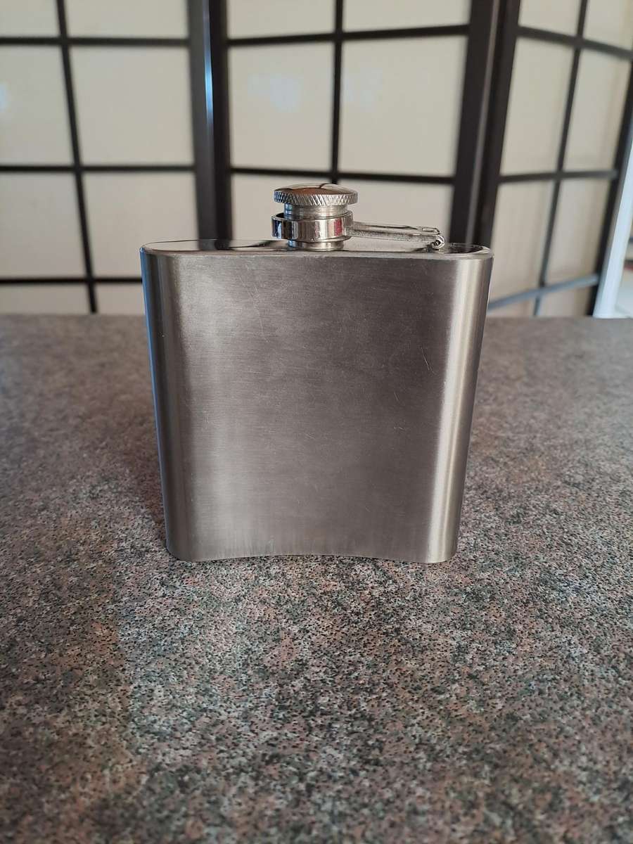 Decanter KWV 5 6oz pocket size stainless steel