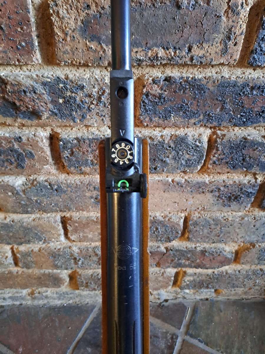 Air rifle Norica model 56 4.5mm .177 cal in very nice condition