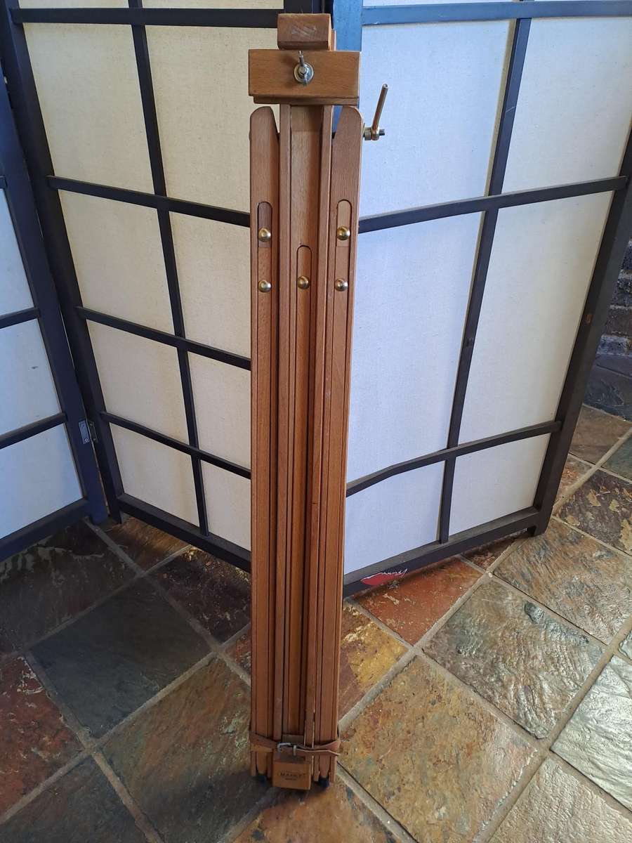 Italian Mabef Tivoli Field Sketching Easel beautiful condition