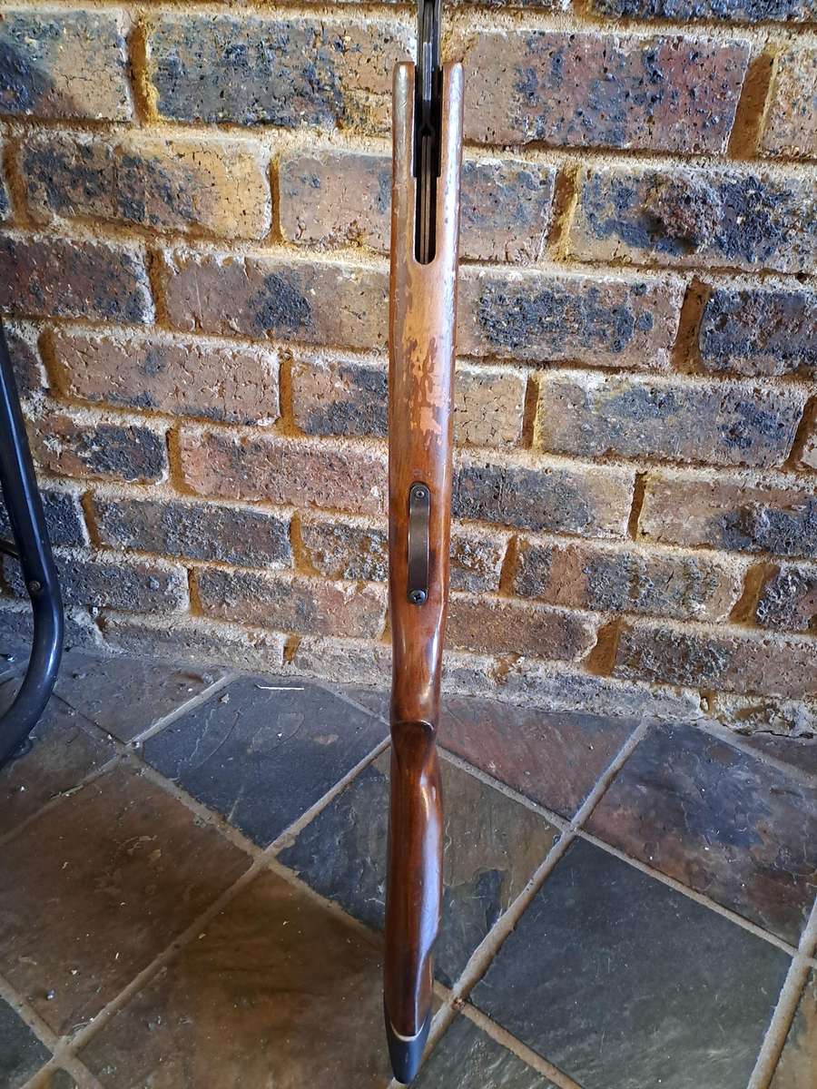Vintage Air rifle AT33 branded a unique Underliever