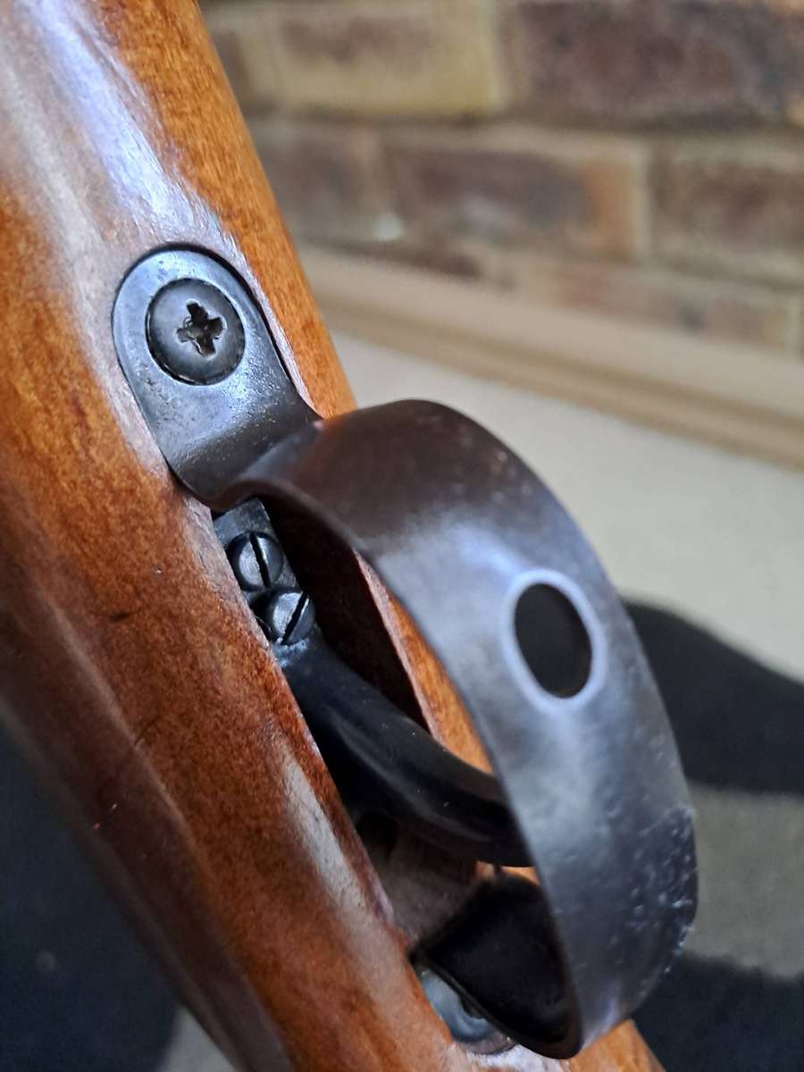 Air rifle RARE 1968 Diana model 26D .177 in working condition