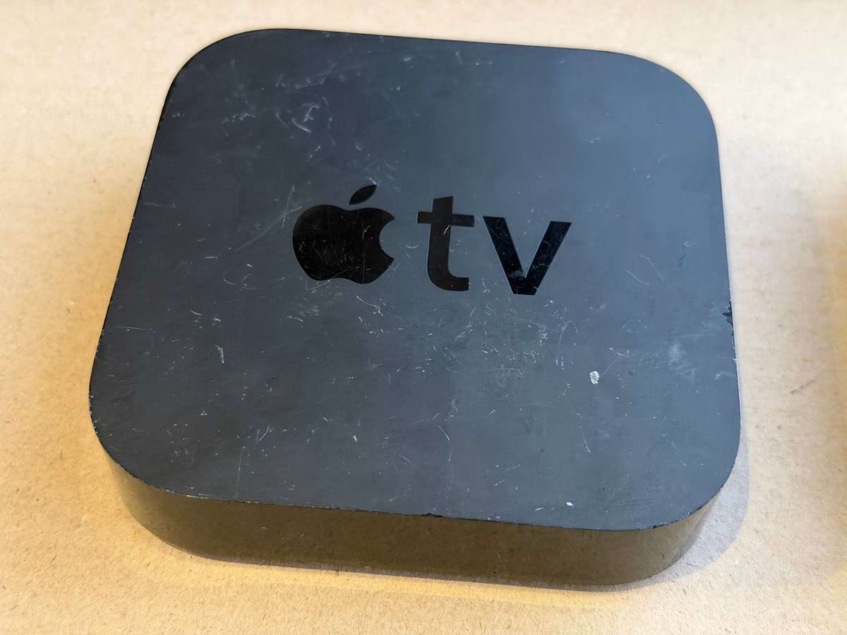 Vintage Apple TV Units (A1469 & A1427) - Bid per item to take both.