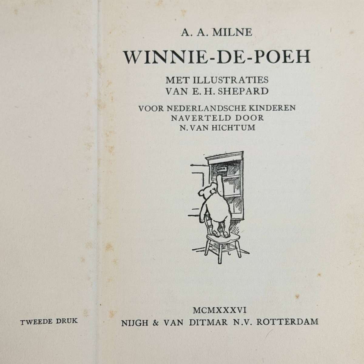 Rare Early Dutch Edition of Winnie-de-Poeh (1936)