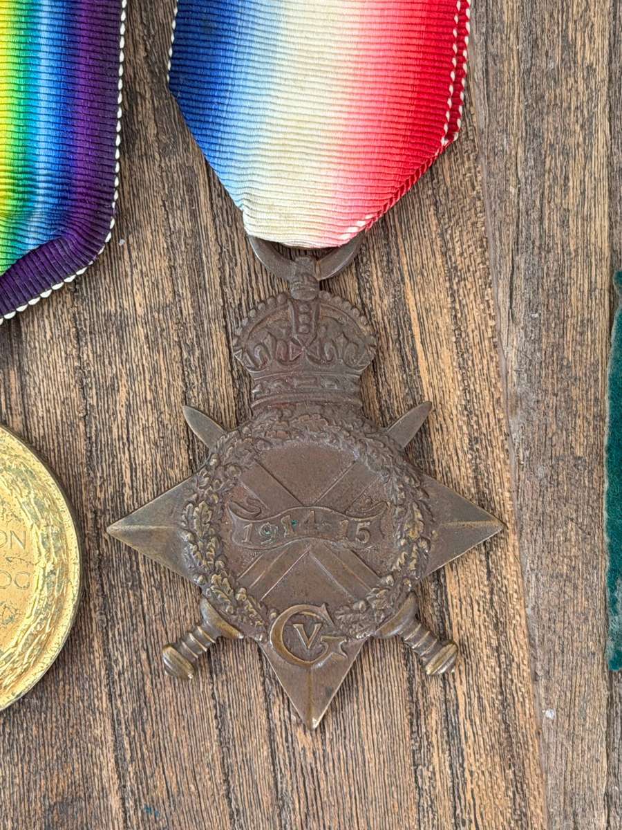 Original First World War medal group and badge attributed to Burg. P.S. Jacobs, 10de Infanterie