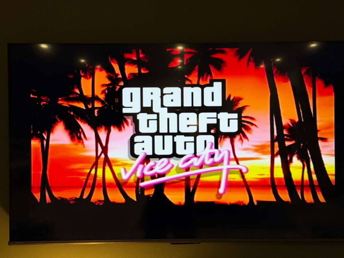 Sony PlayStation 2 Model No. SCPH-50004 PAL & 16 x PS2 Games