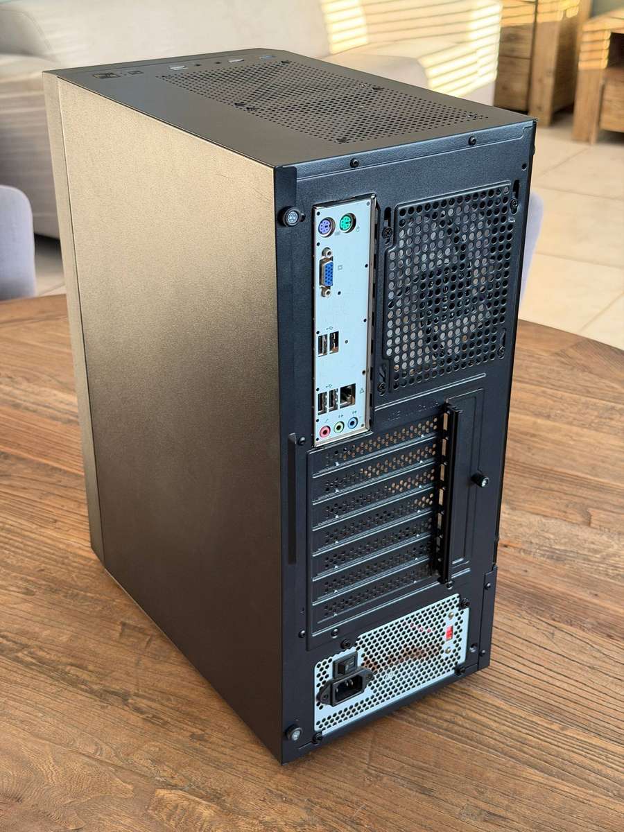 Desktop PC - i3-3220, 4GB RAM, 500GB HDD, Windows 10 Pro