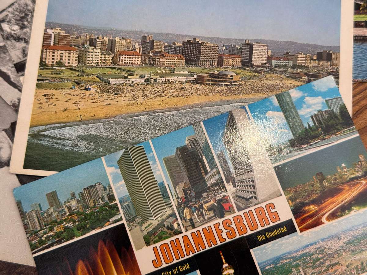 77 x Antique / Vintage Photo Postcards