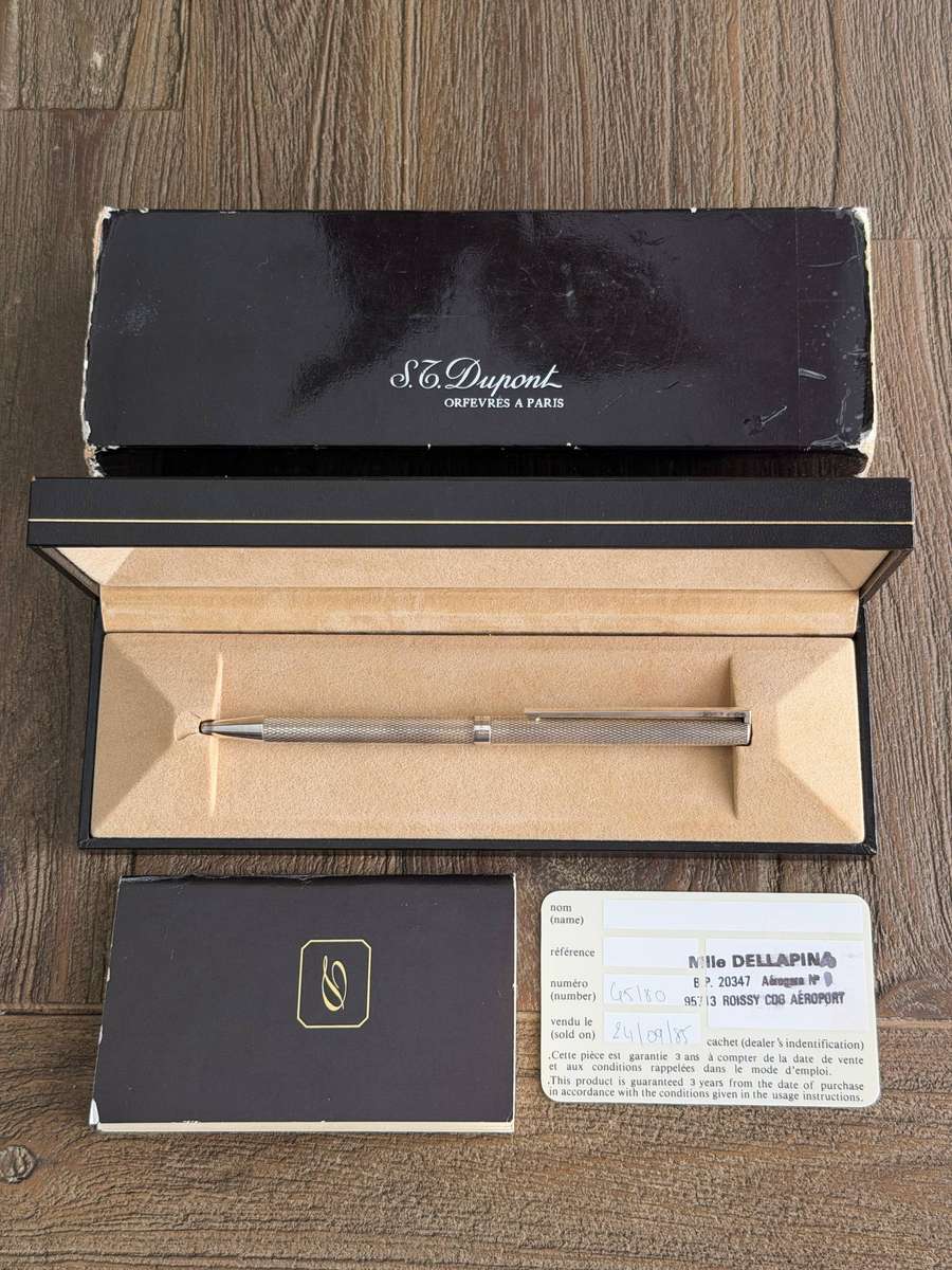 S.T. Dupont Paris  Reference 45180 Vintage Ballpoint Pen