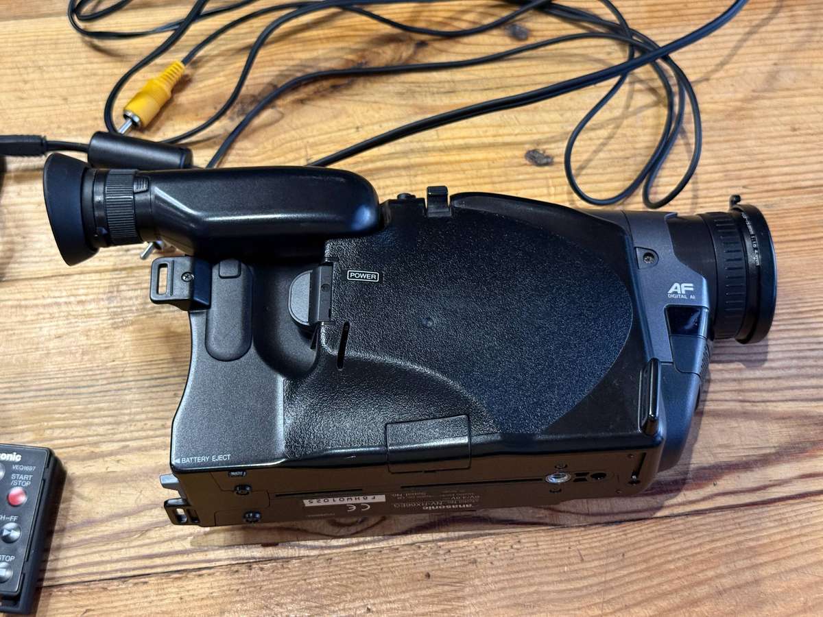 Panasonic RX66 VHS-C Movie Camera