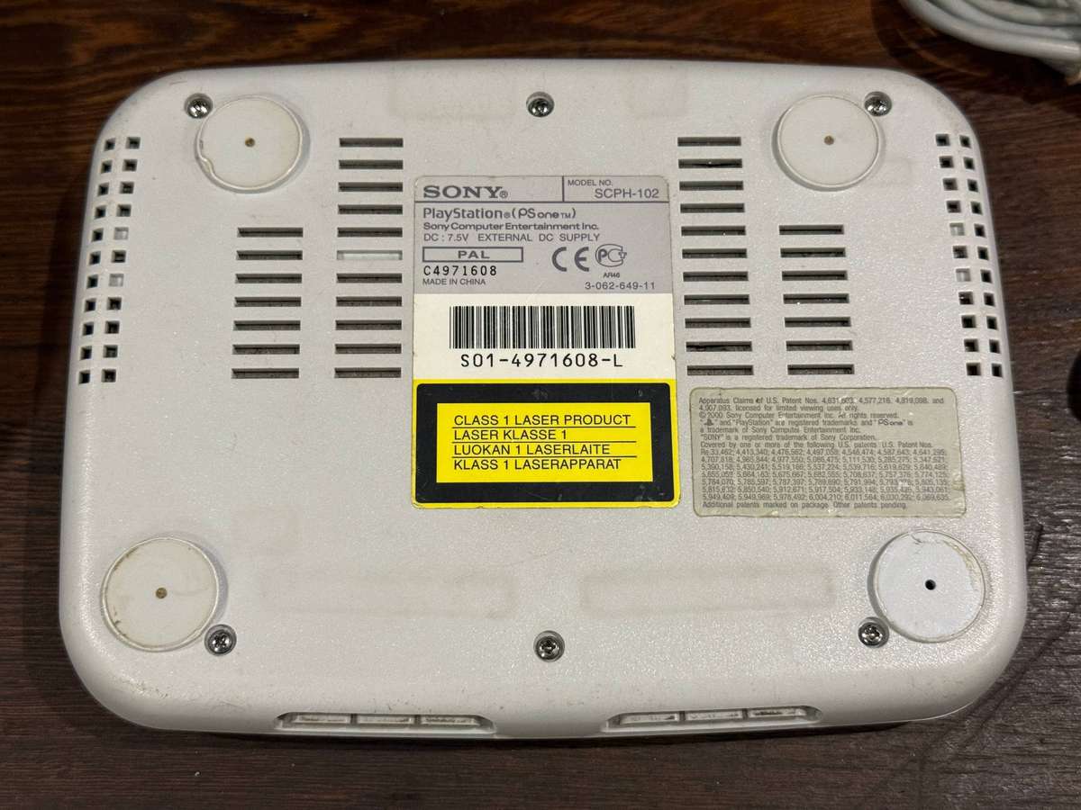 Original SONY PlayStation One + Extras