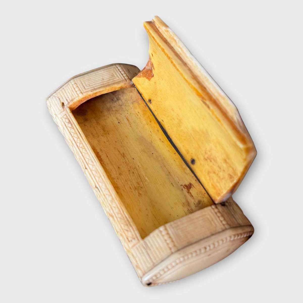 French Carved Bone Snuff Box, c. 1820 to 1860