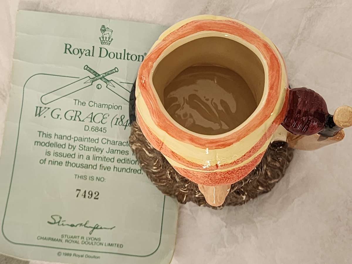 W G Grace Small Toby Jug D6845 7492/9500 Limited Edition -seldom seen CRICKETEER-LTD ROYAL DOULTON