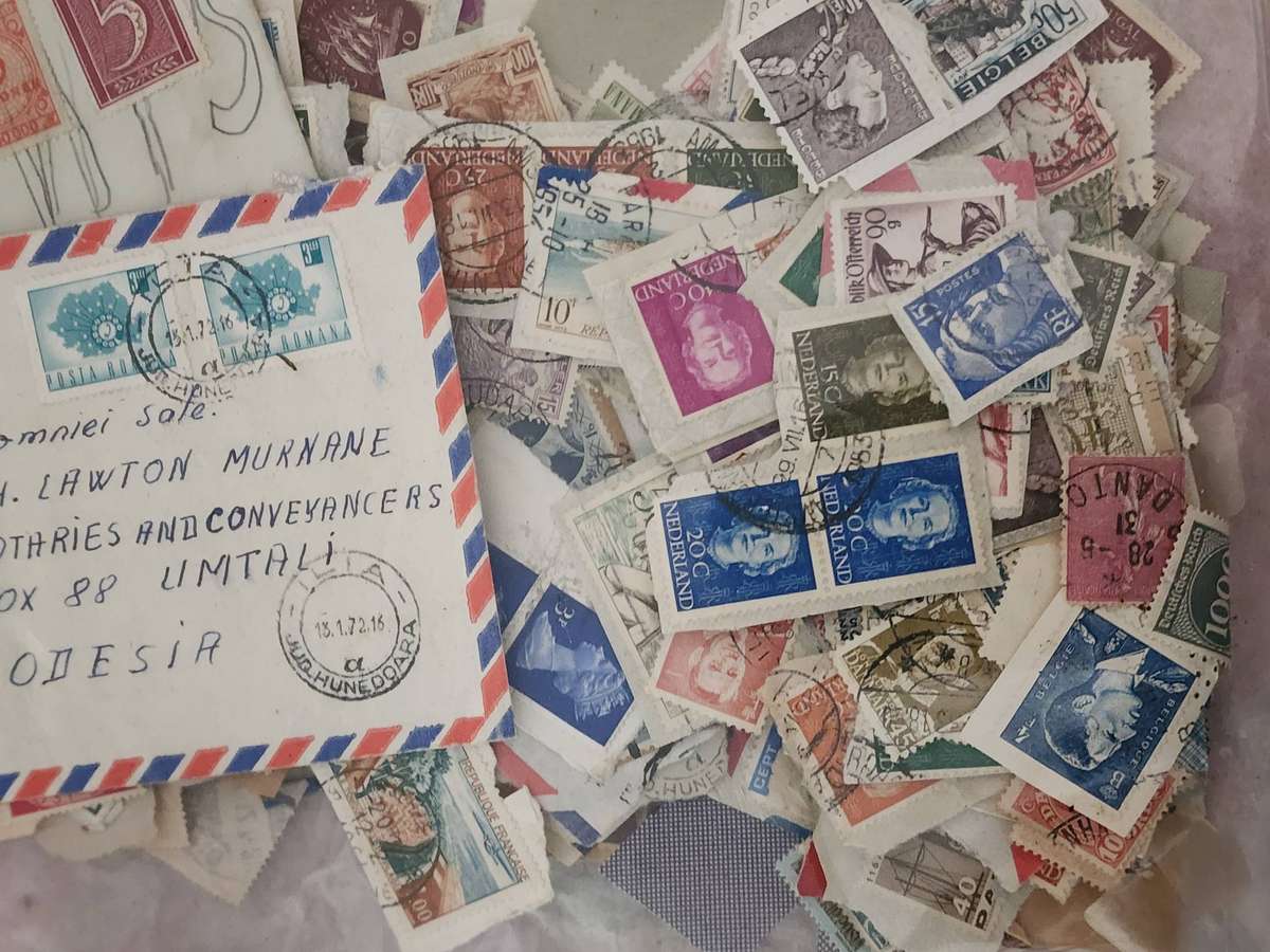 STAMPS-Bulk lot in packet (13) Mixed WORLD used - great sort through unchecked lot, bargain!