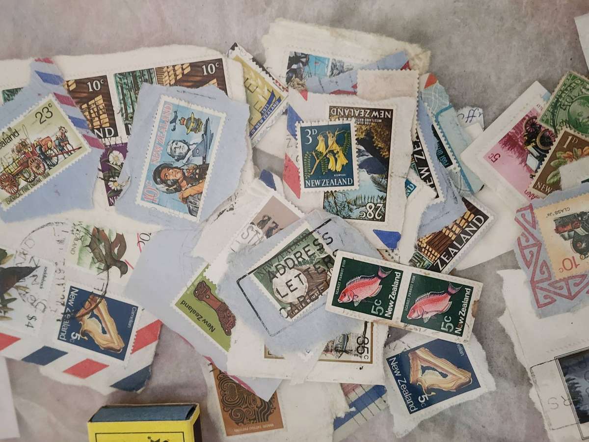 STAMPS-Bulk lot in packet (7) Mostly NEW ZEALAND -great sort through unchecked lot, bargain!