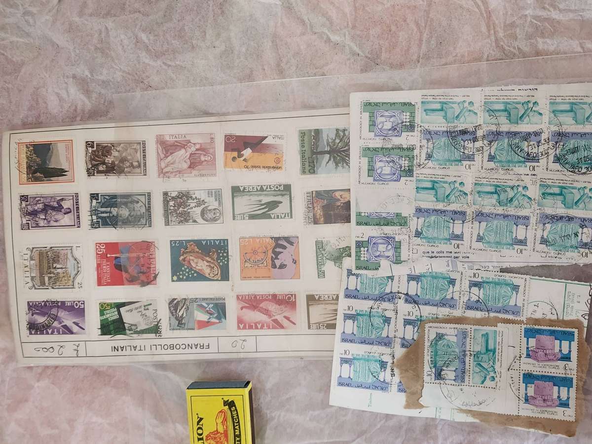 STAMPS-Bulk lot in packet (5) Mostly Italy -great sort through unchecked lot, bargain!