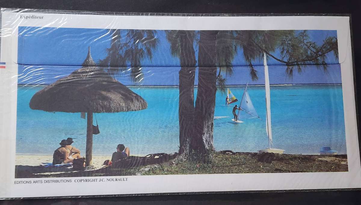 Stamps -MAURITIUS lot on card and souvenir packs- good used, Fantastic Lot (35+)  great bargain!!