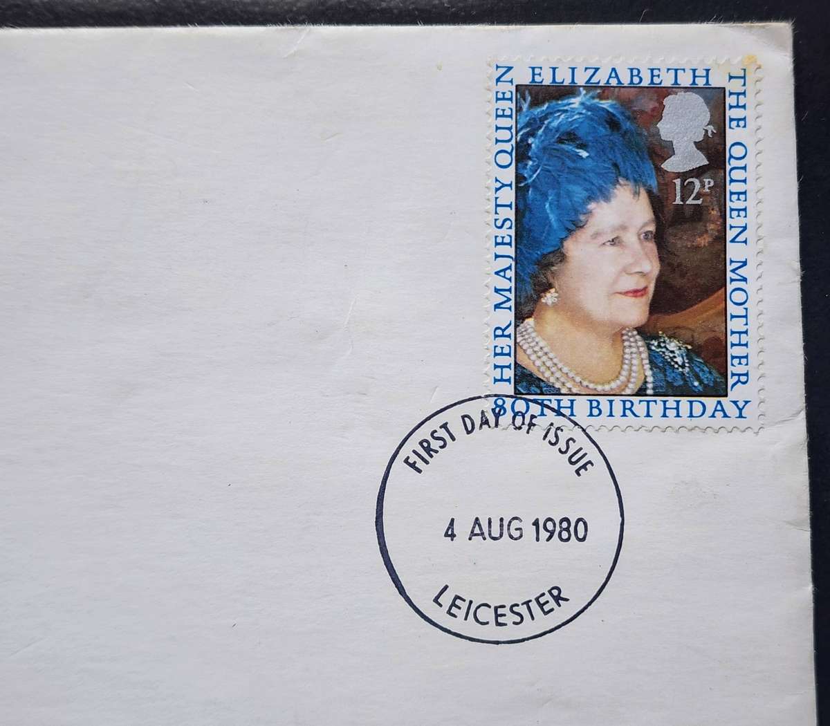 STAMPS - GB FDC's(2) 1990 Queens Awards plus 1980 Queen Mother FDC, Control strip of 5!! amazing lot