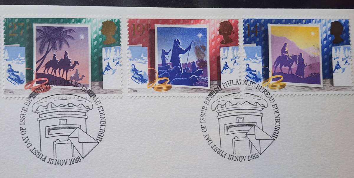 STAMPS - GB FDC's (2) 1989 Games & Toys, plus 1988 Christmas set of 5- beautiful covers!