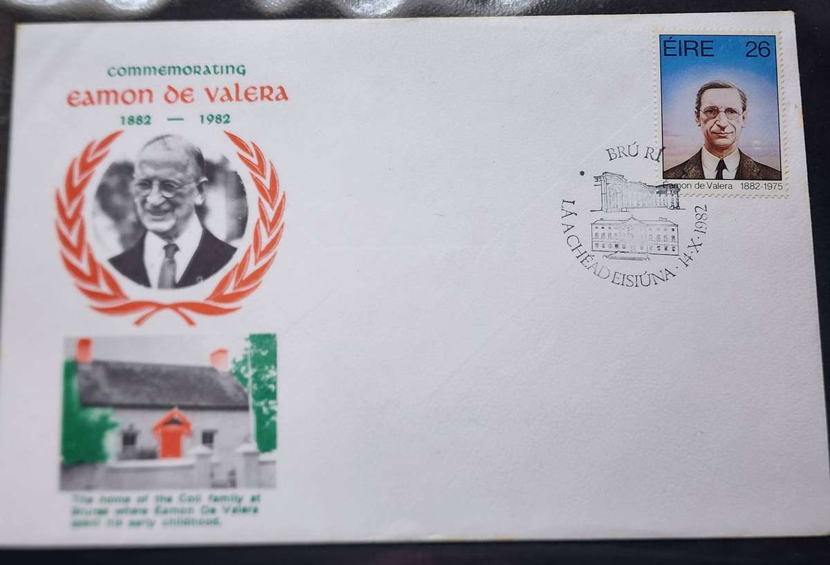 STAMPS - GB National Trusts Presentation PACK, plus  IRELAND FDC "Eamon de Valera" lovely lot!