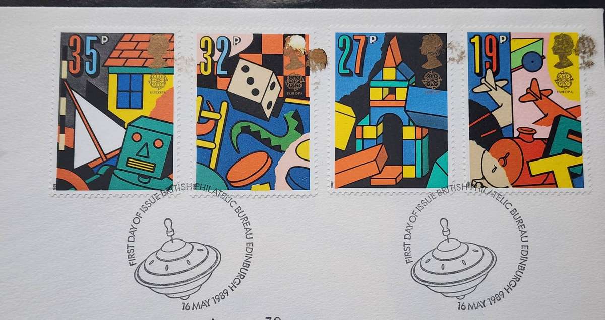 STAMPS - GB FDC's (2) 1989 Games & Toys, plus 1988 Christmas set of 5- beautiful covers!