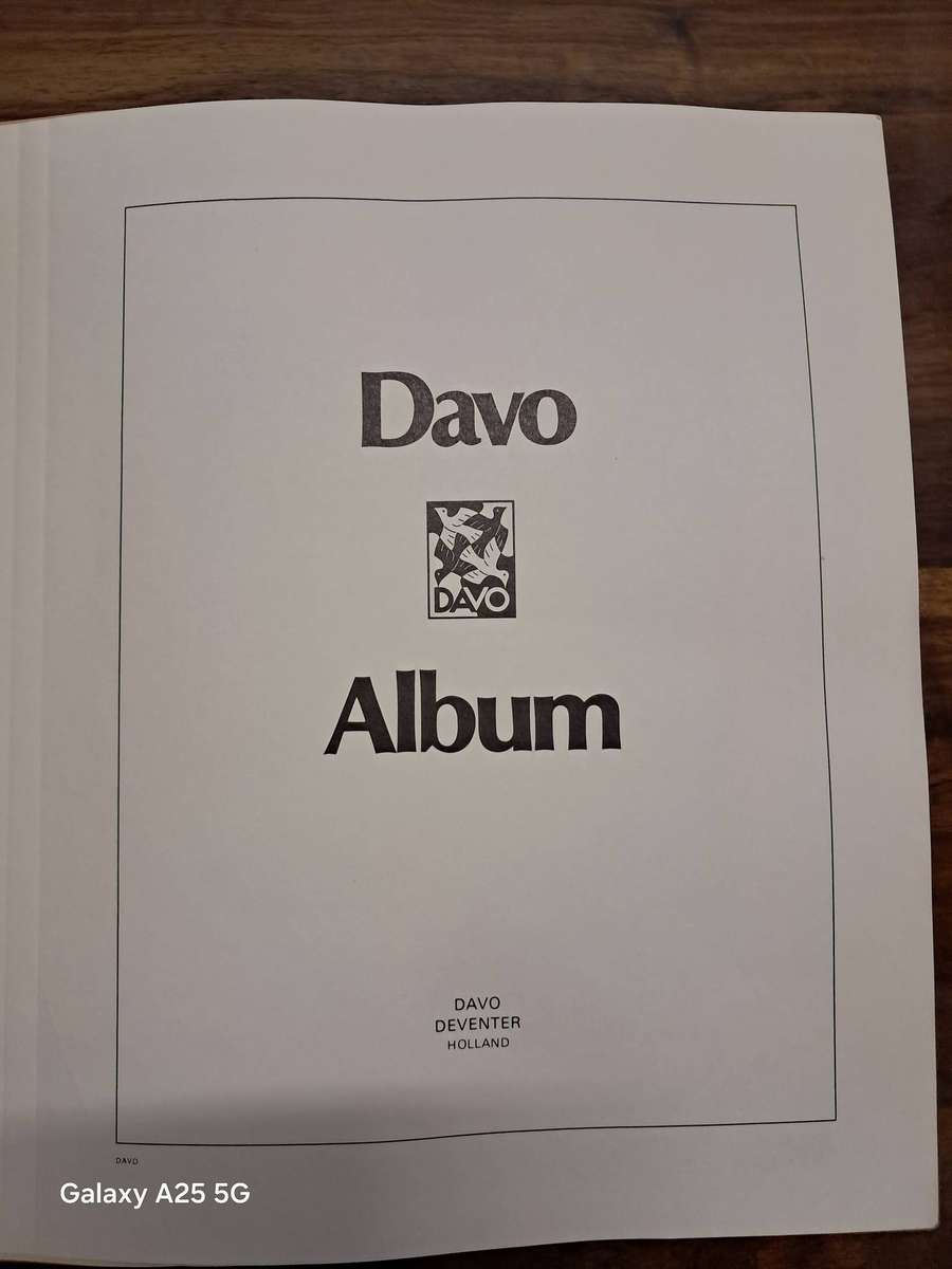 HOMELANDS TBVC states, DAVO album, mint, full sets and mini sheets   CAT GBP 125