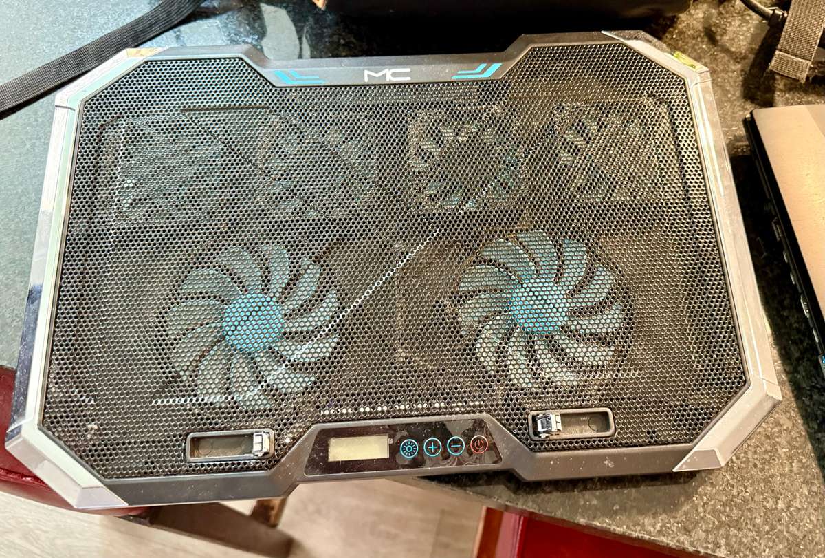 Gigabyte Sabre 17 i7 | GTX Graphics | 16GB RAM | M2 500GB SSD + 1TB HDD