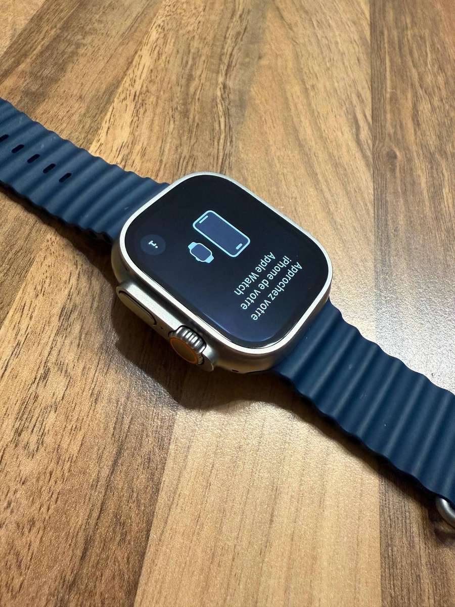 Apple Watch Ultra 2 with Navy Ocean Band  49mm  V