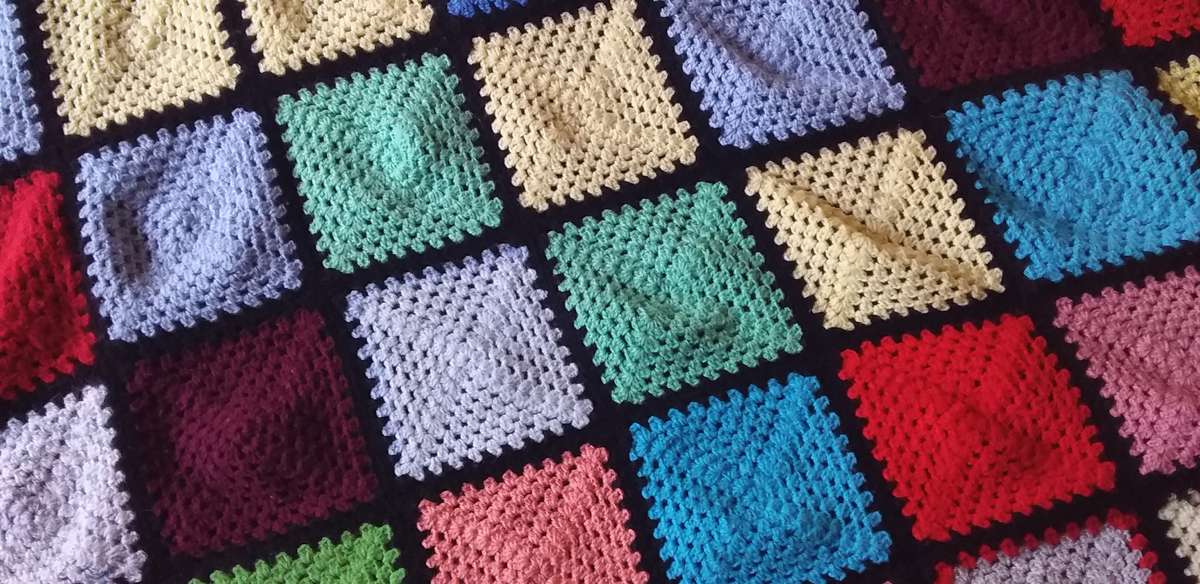 Traditional Crochet Blanket Approx 160cm x 200cm