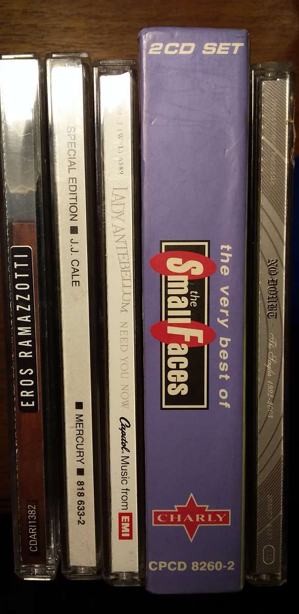 Music CD LOT # 1  (20 CDs)