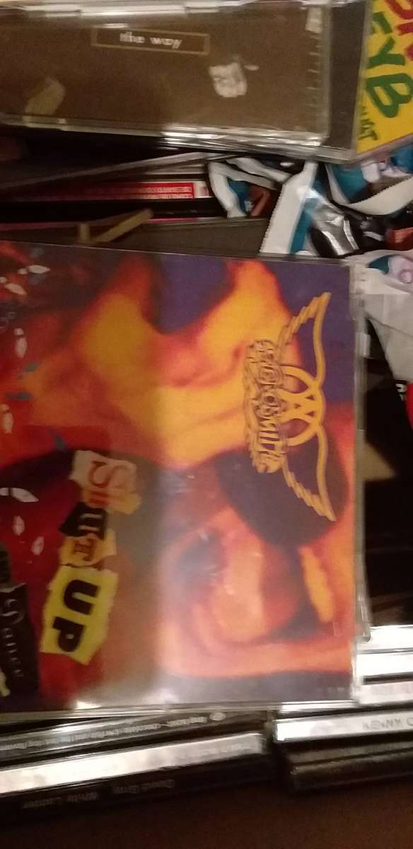 Box of CD Country/ Rock / Alternative / Oldies