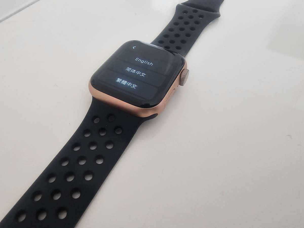 Apple Watch (40mm, Series 6, GPS) Rose Gold