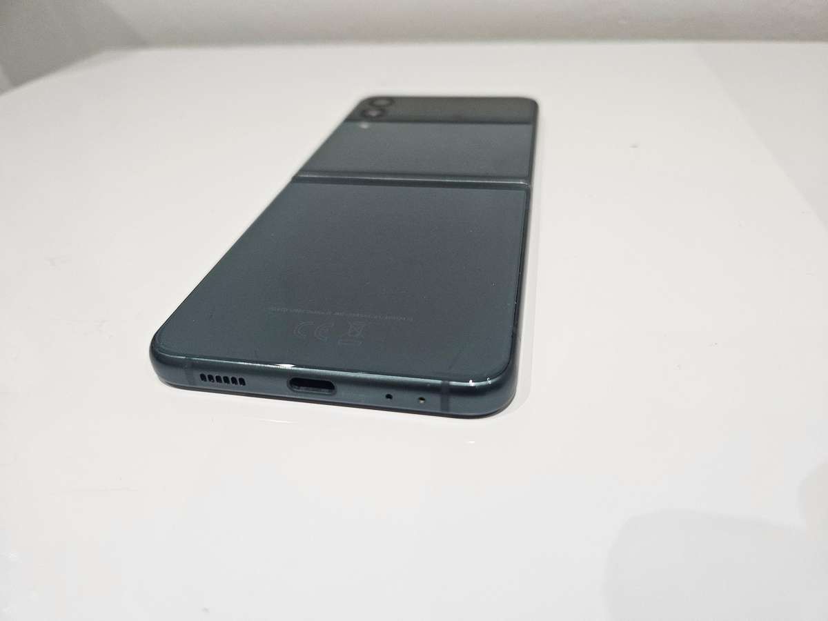 Samsung Galaxy Z Flip 3 5G 256GB Green