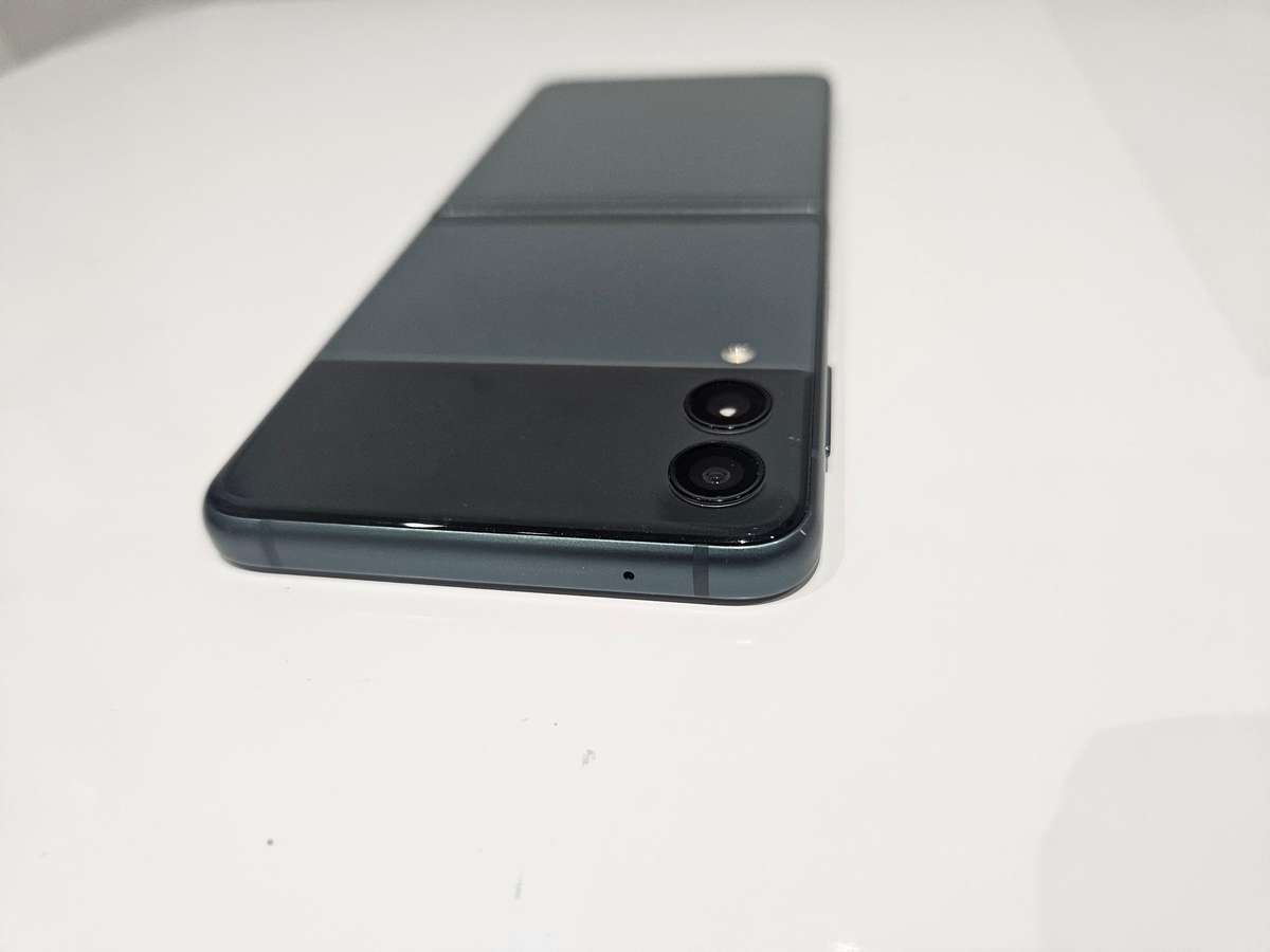 Samsung Galaxy Z Flip 3 5G 256GB Green