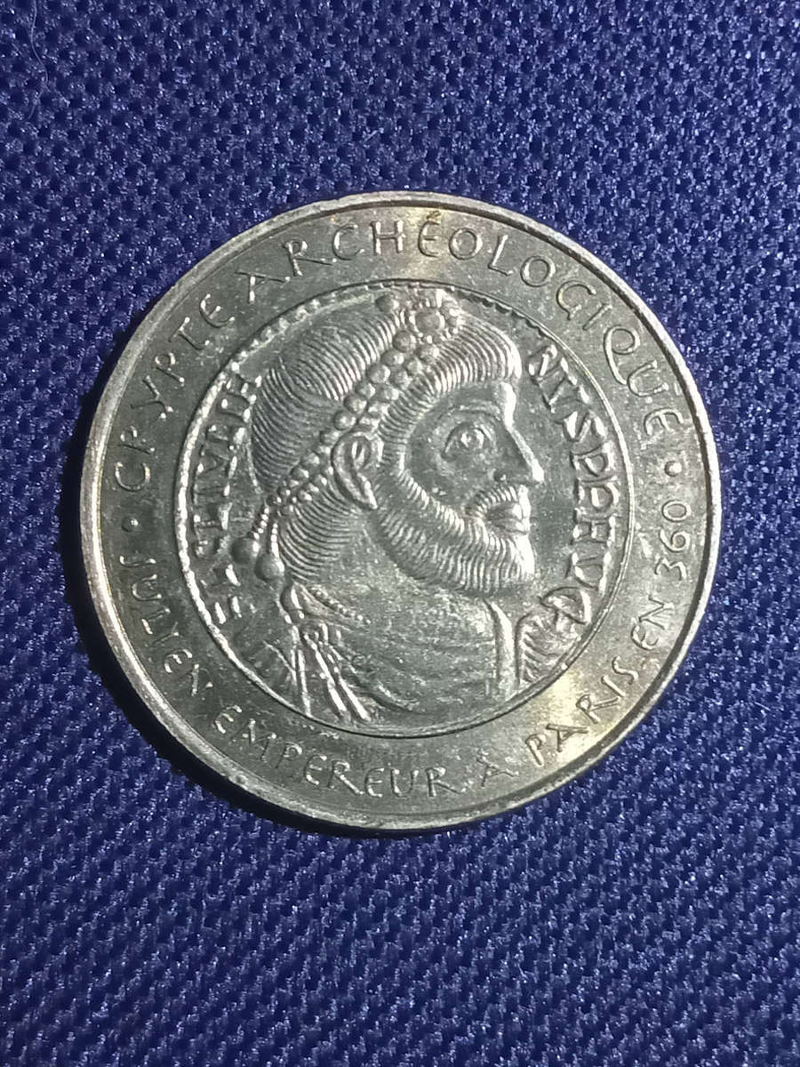 JULIEN EMPEREUR A PARIS token