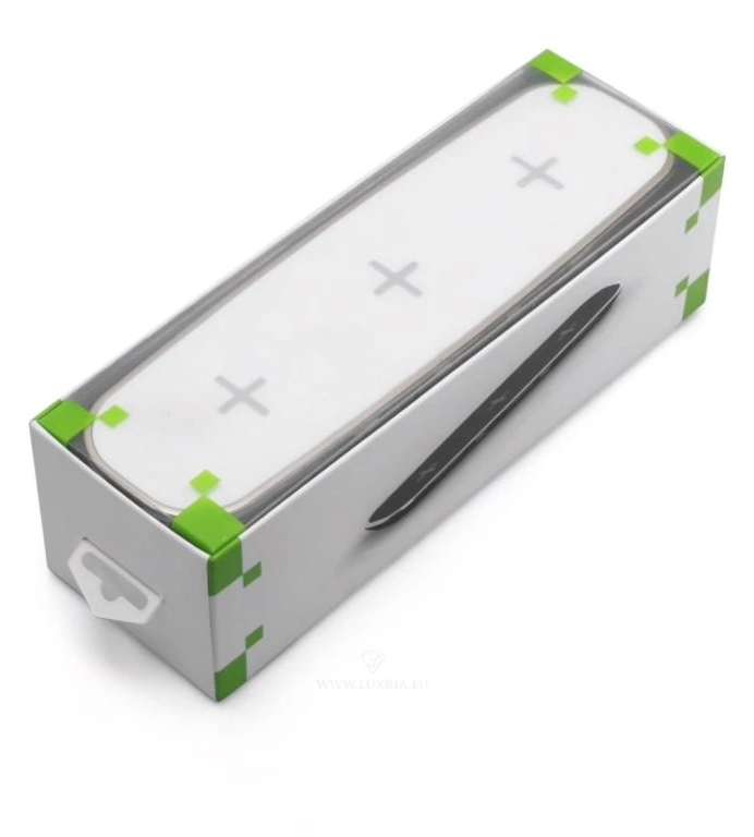 5 in 1 - 3 X Fast Qi Wireless Charger Pad plus 2 USB Ports