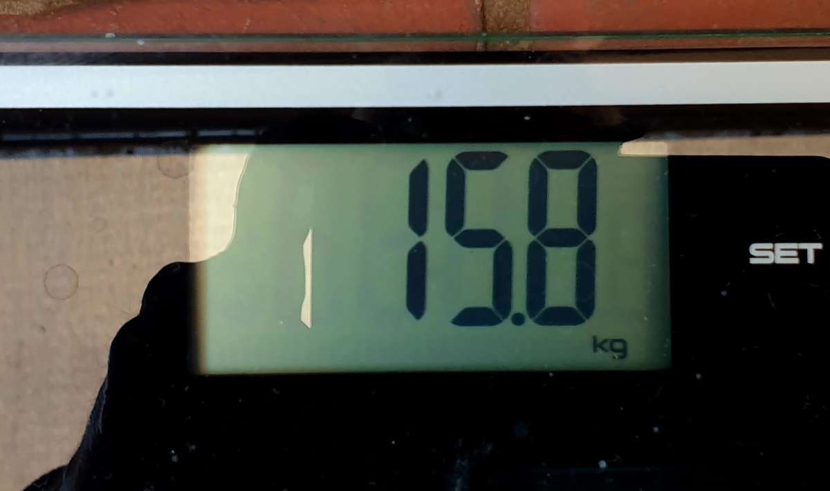 MAGNIFICENT SOLID BRASS SHIPS WHEEL 400 X 580 MM HIGH