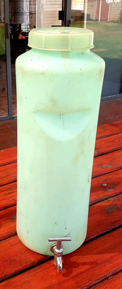 VERY RARE SAR CARRIAGE COMPARTMENT WATER CONTAINER