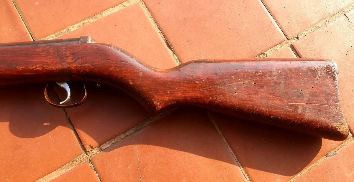 VINTAGE DIANA MODEL 27 AIR RIFLE 4.5 MM
